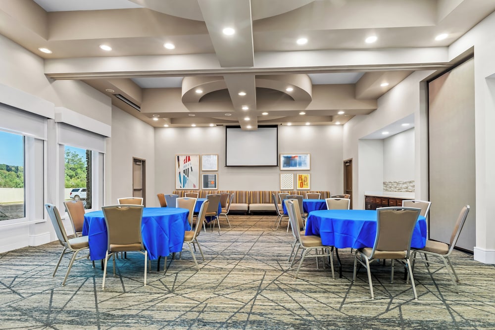 holiday inn express hotel and suites albany by ihg