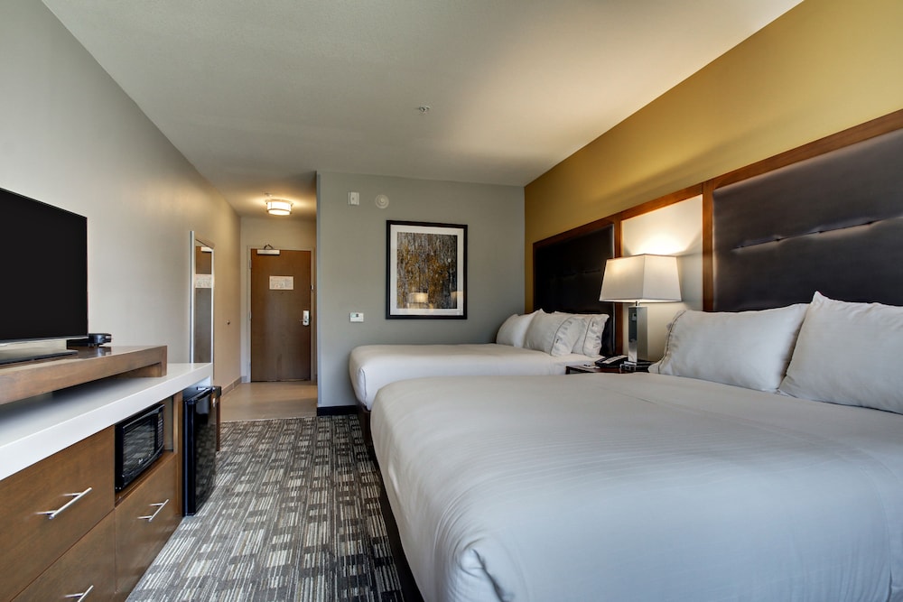 holiday inn express hotel and suites albany by ihg