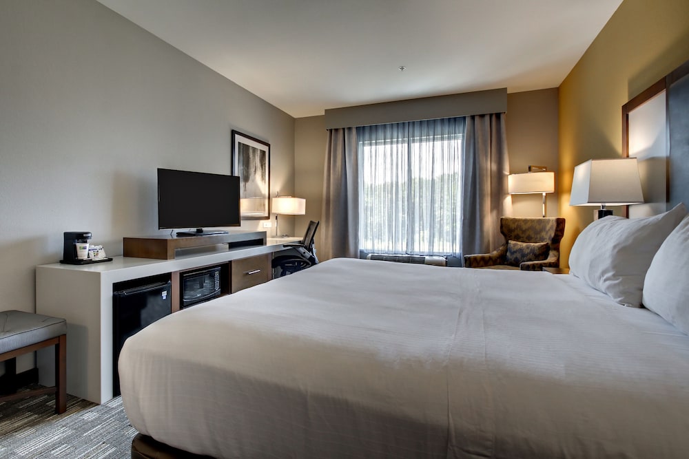 holiday inn express hotel and suites albany by ihg
