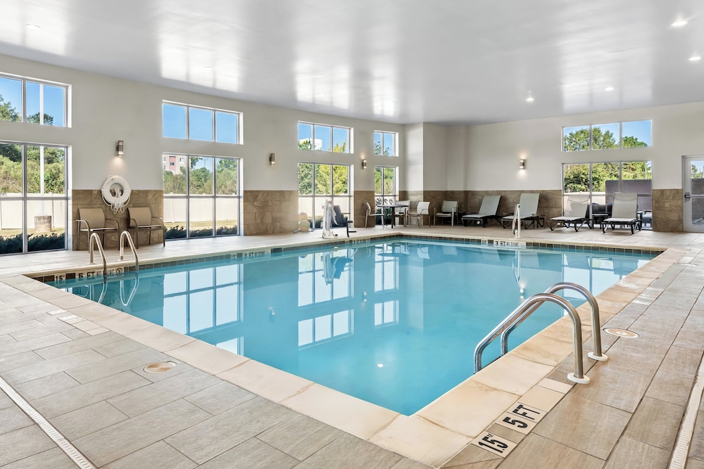 holiday inn express hotel and suites albany by ihg