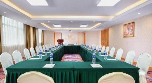 vienna hotel hubei macheng cultural town