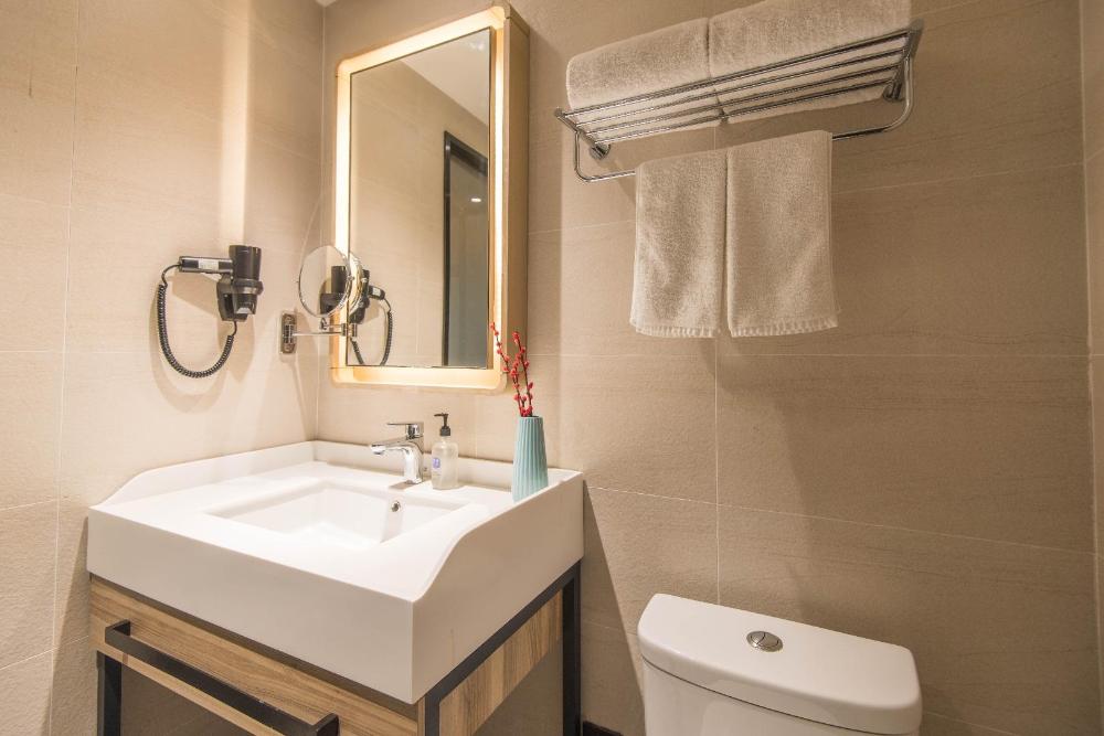 hanting premium hotel xian xibu avenue industrial park
