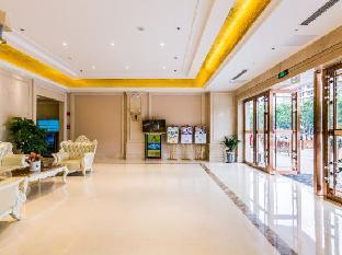 vienna international hotel zhaoqing center lake view