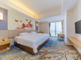 vienna international hotel zhaoqing center lake view