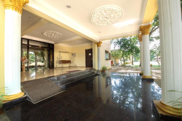 sugam resort and convention centre