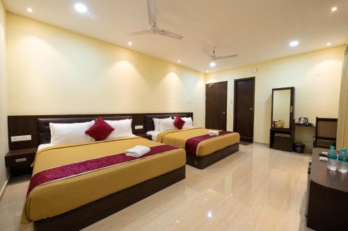 Sugam Resort & Convention Centre,Madhimangalam>>Chennai,3 star