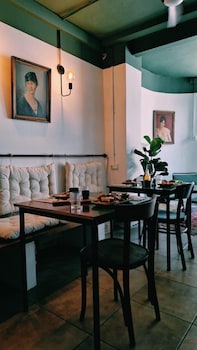eden hotel