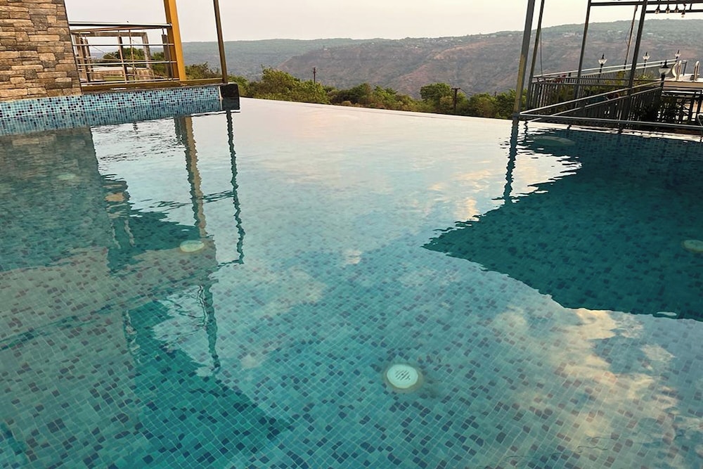 savitri bungalow 3bhk