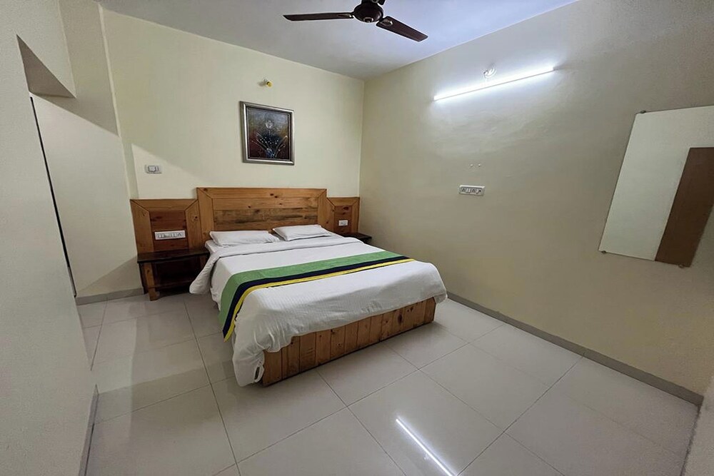 savitri bungalow 3bhk