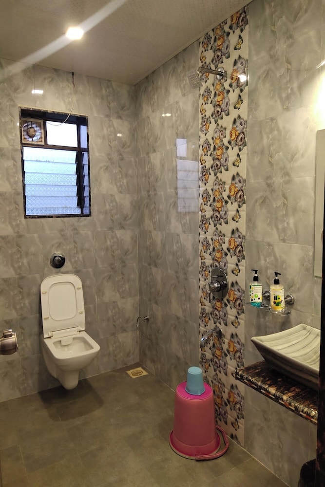 savitri bungalow 3bhk