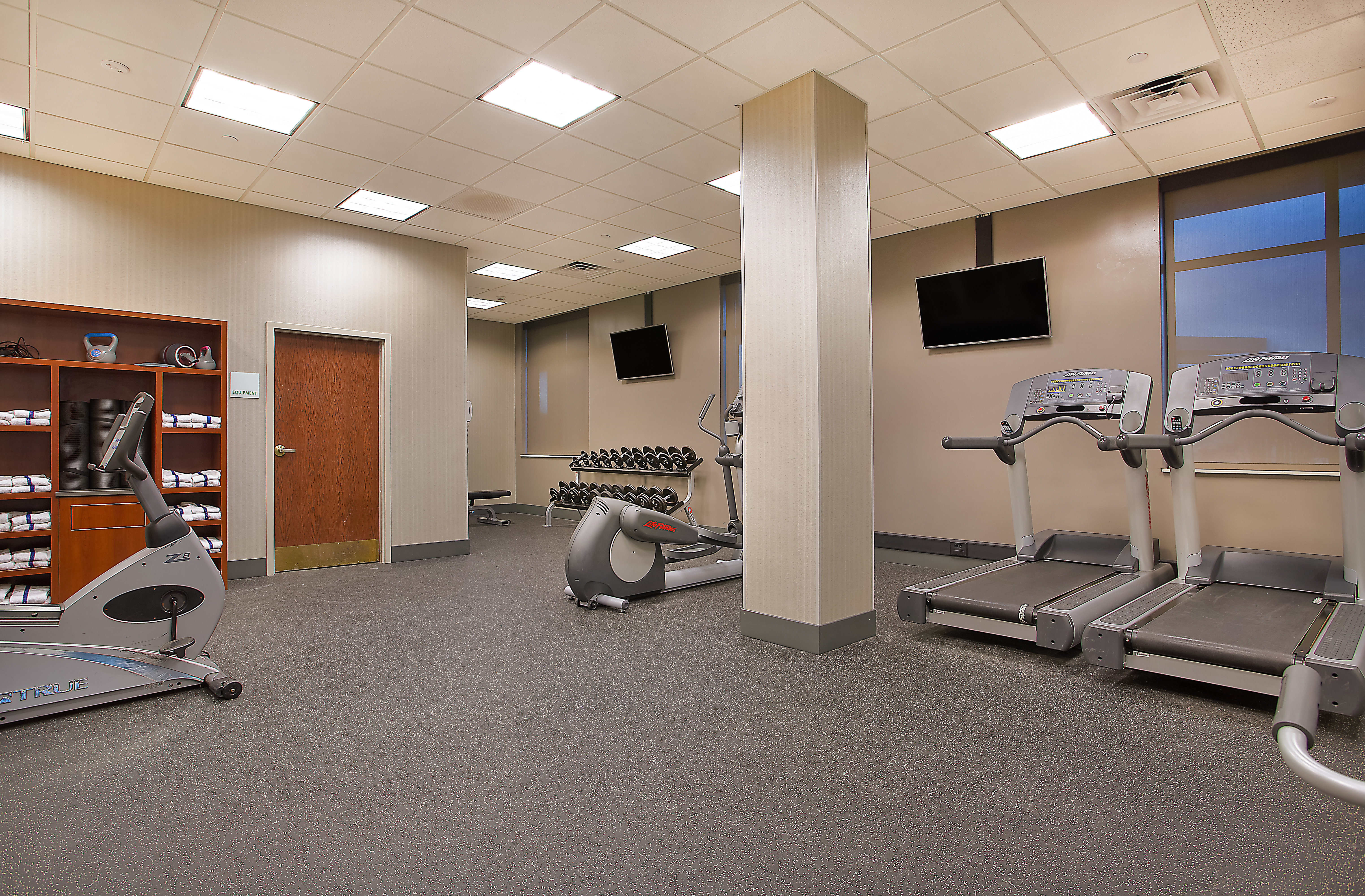 holiday inn university plaza bowling green by ihg