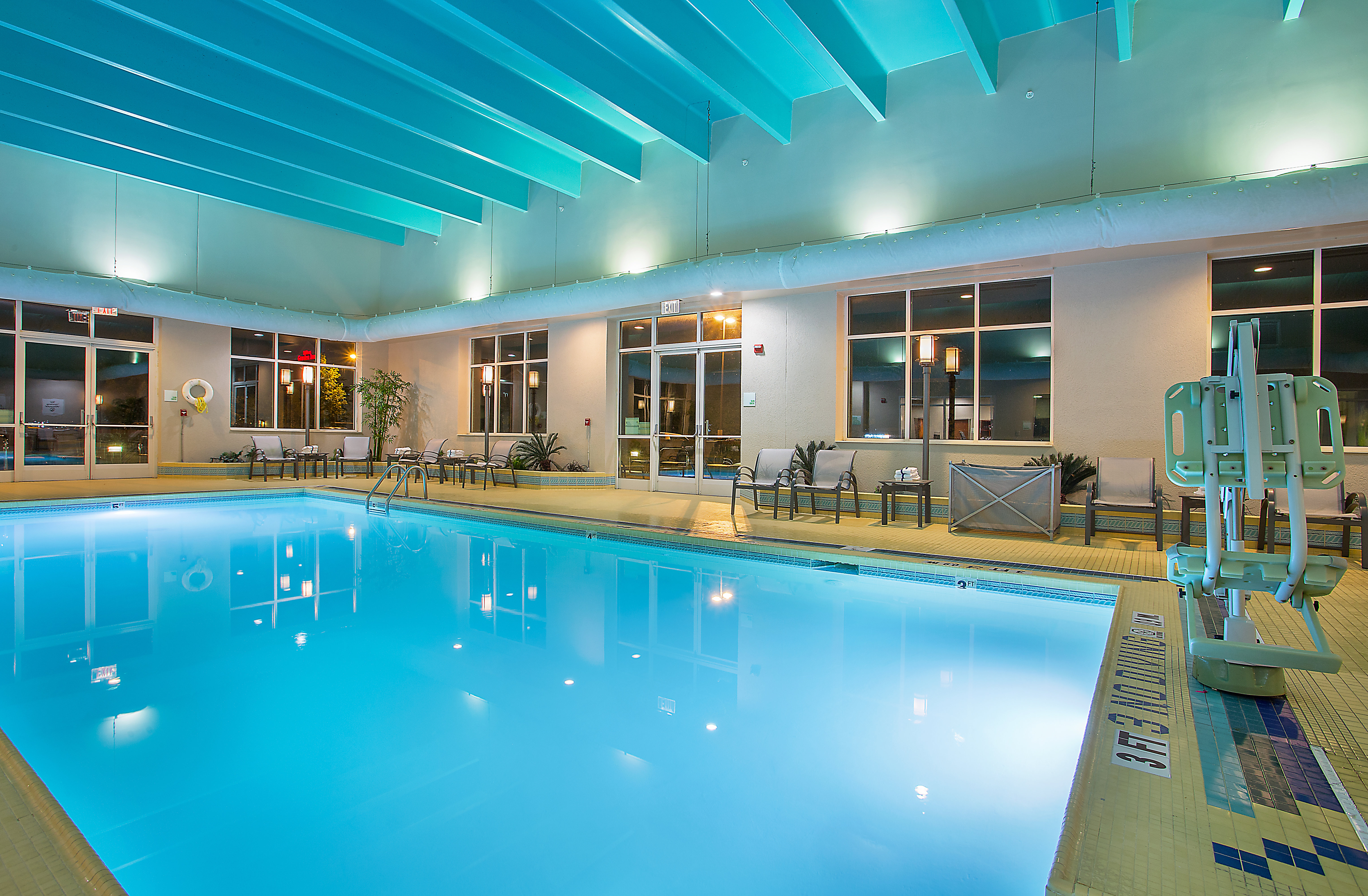 holiday inn university plaza bowling green by ihg