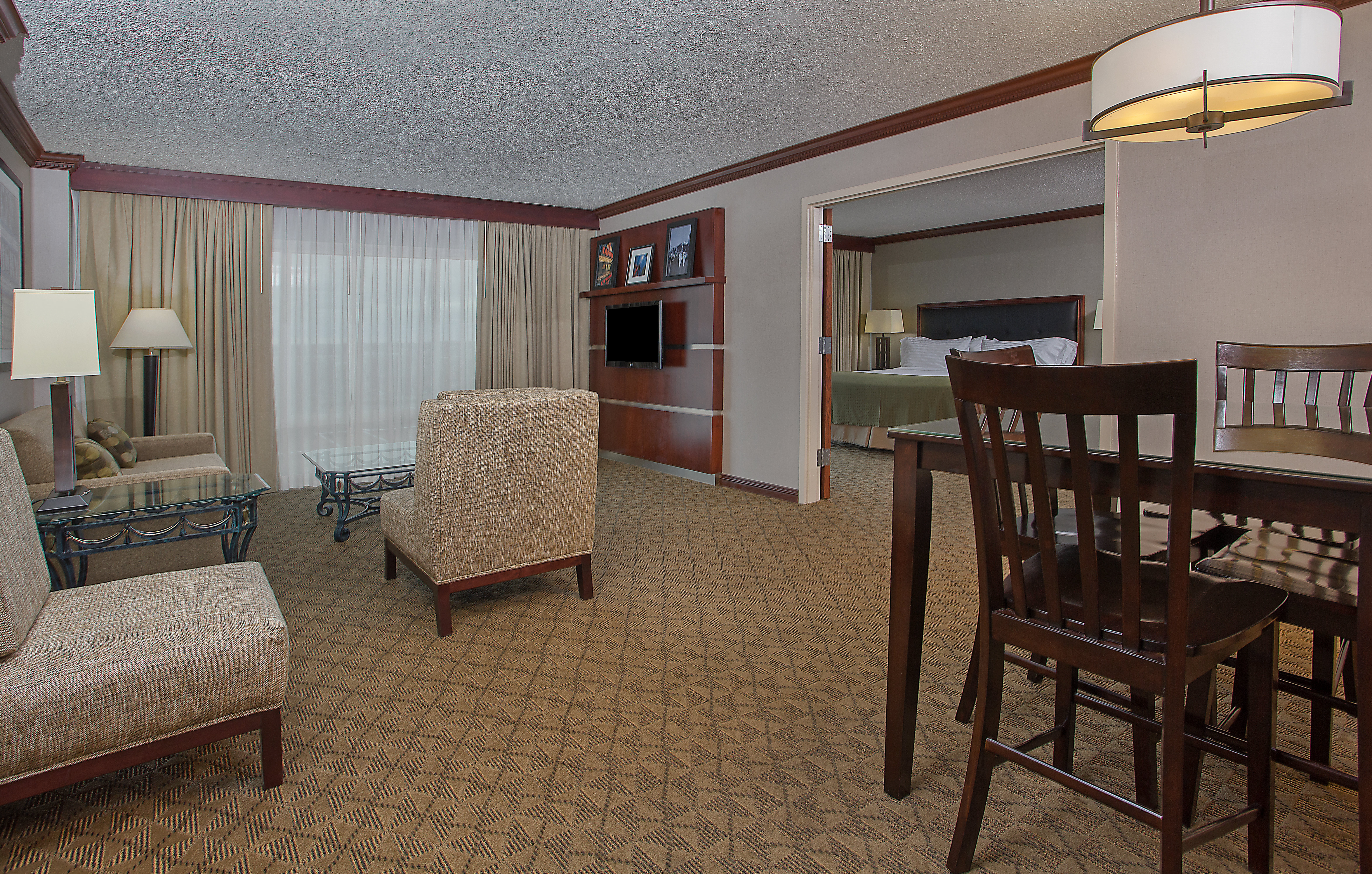 holiday inn university plaza bowling green by ihg