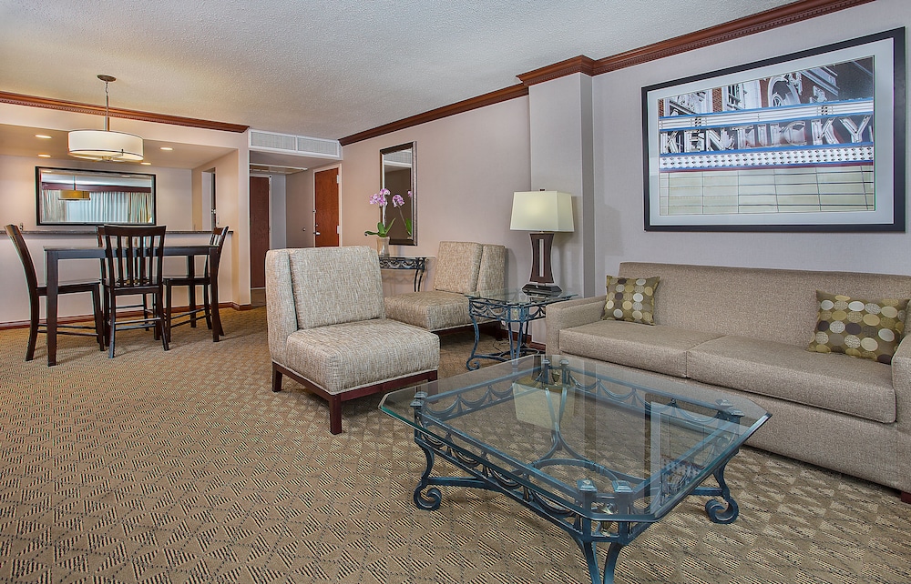 holiday inn university plaza bowling green by ihg