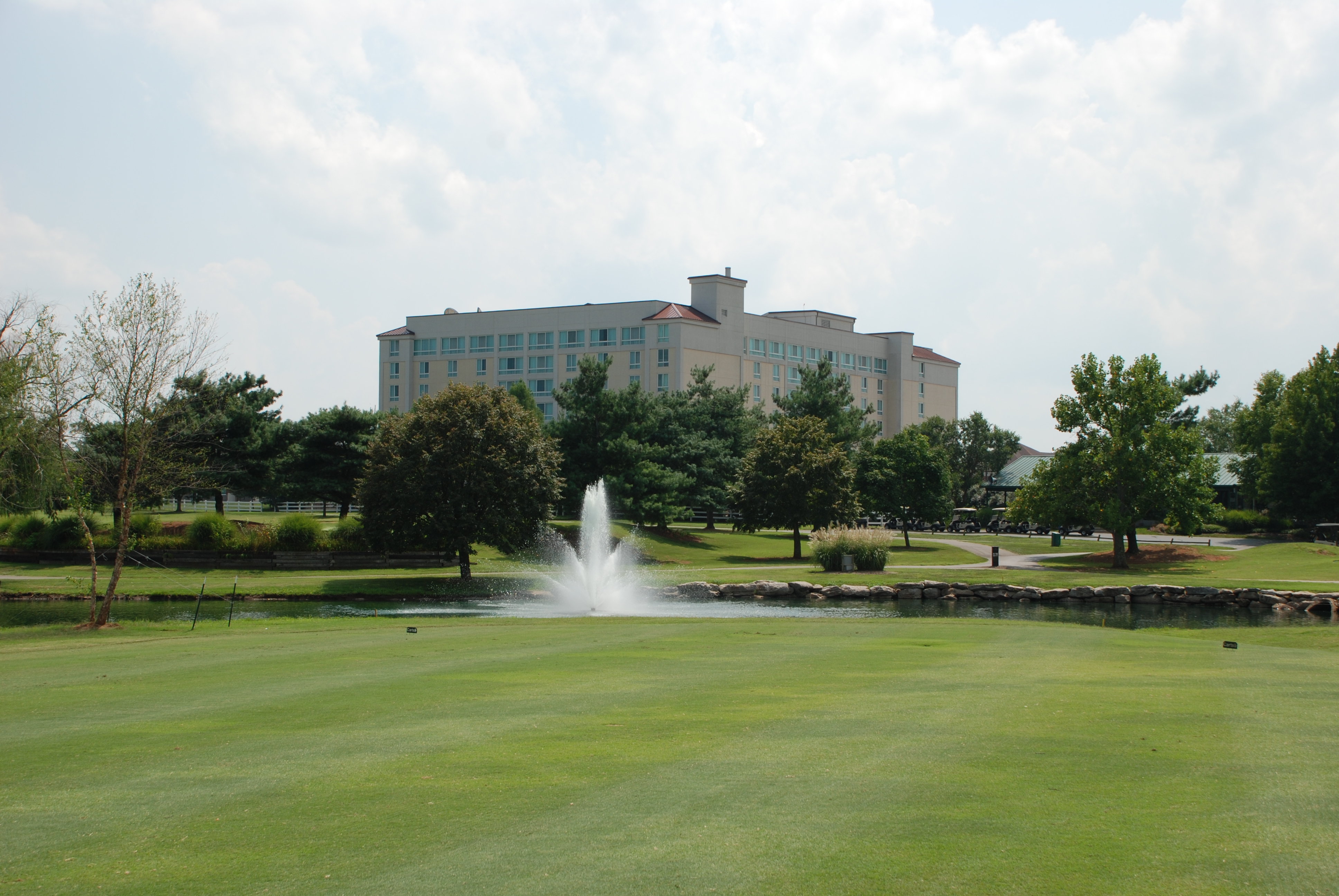 holiday inn university plaza bowling green by ihg