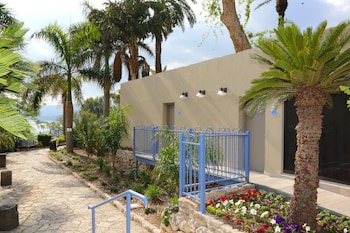 ohalo manor