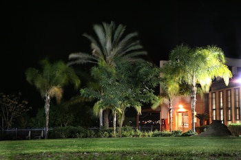 ohalo manor