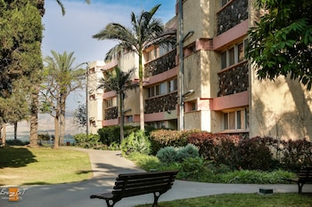 ohalo manor