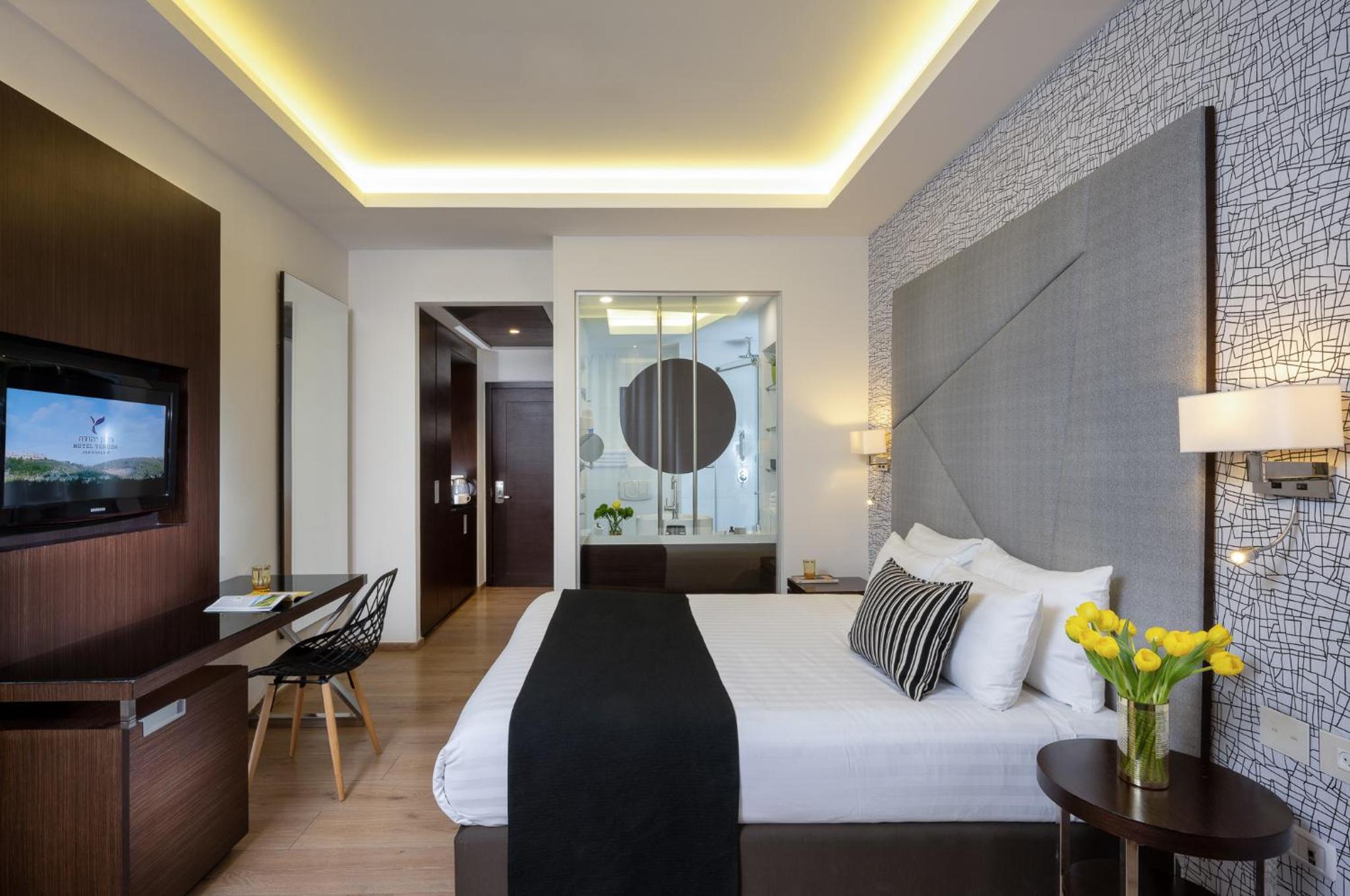 hotel yehuda