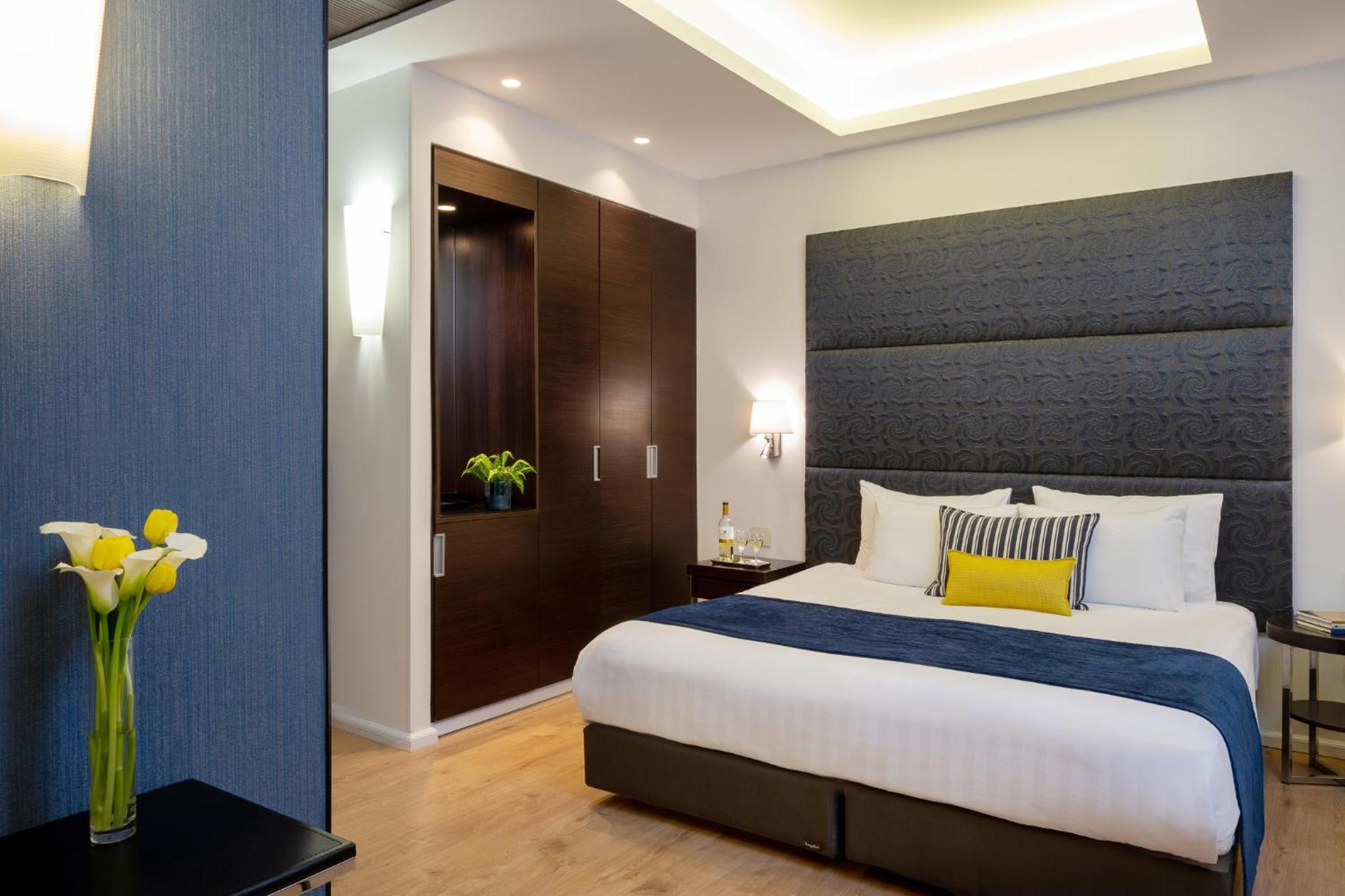 hotel yehuda