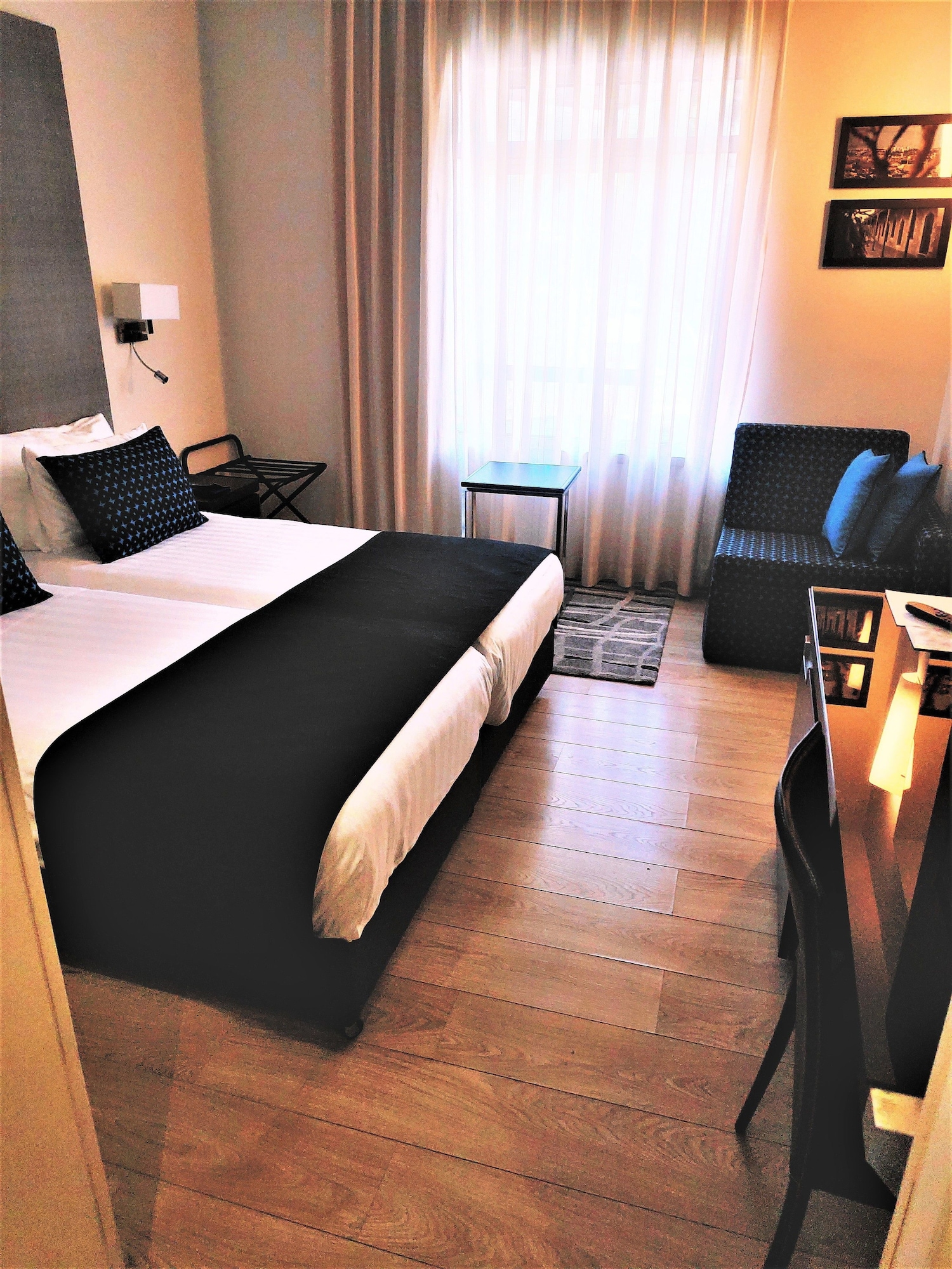 hotel yehuda
