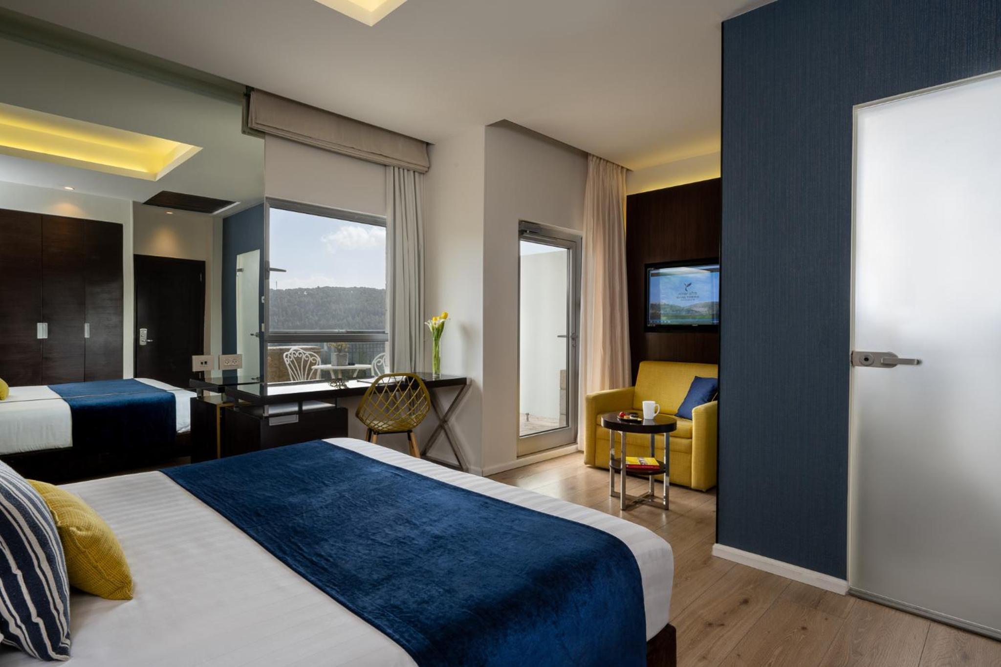 hotel yehuda