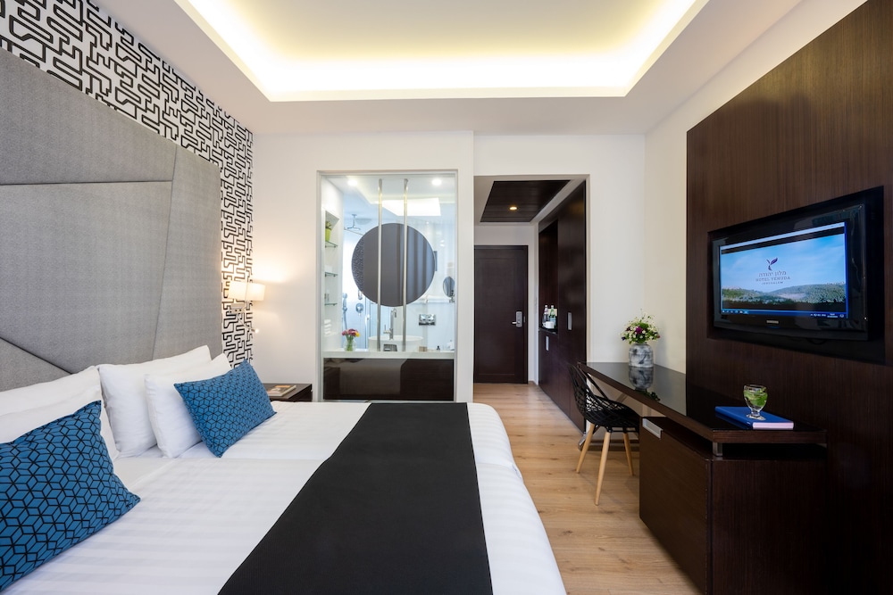 hotel yehuda