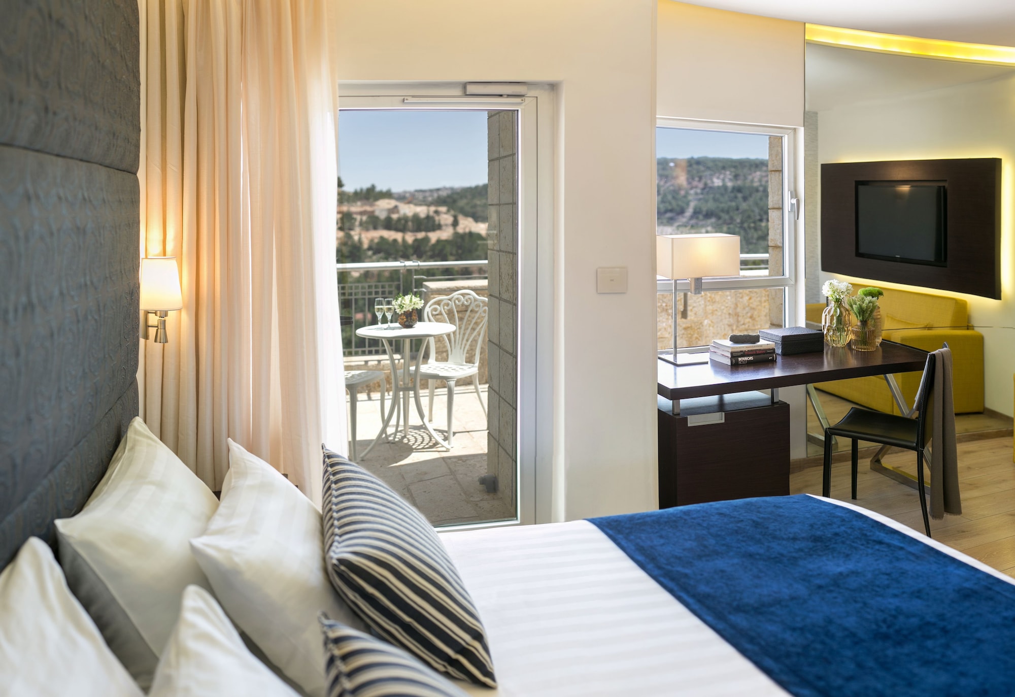 hotel yehuda