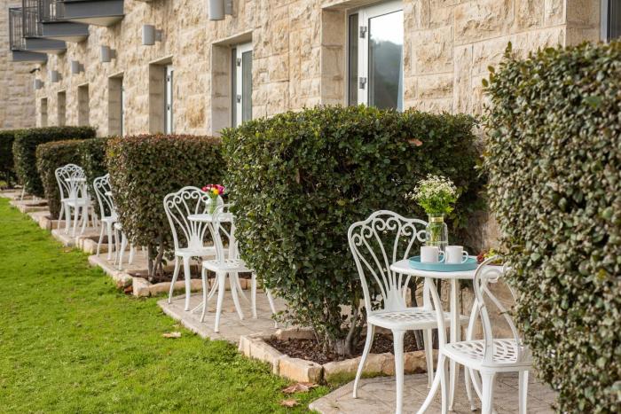 hotel yehuda