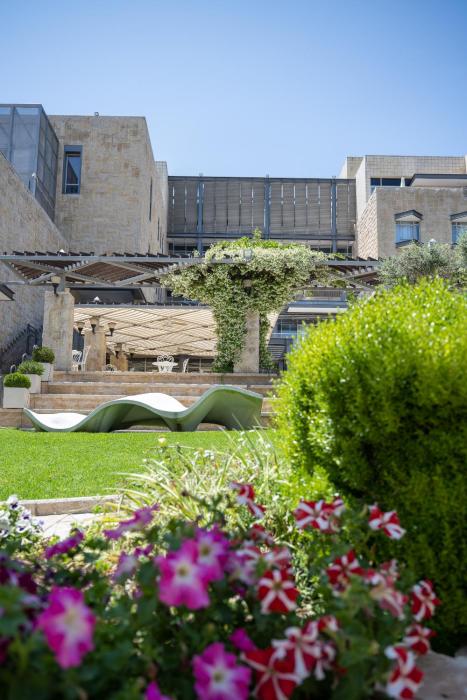 hotel yehuda