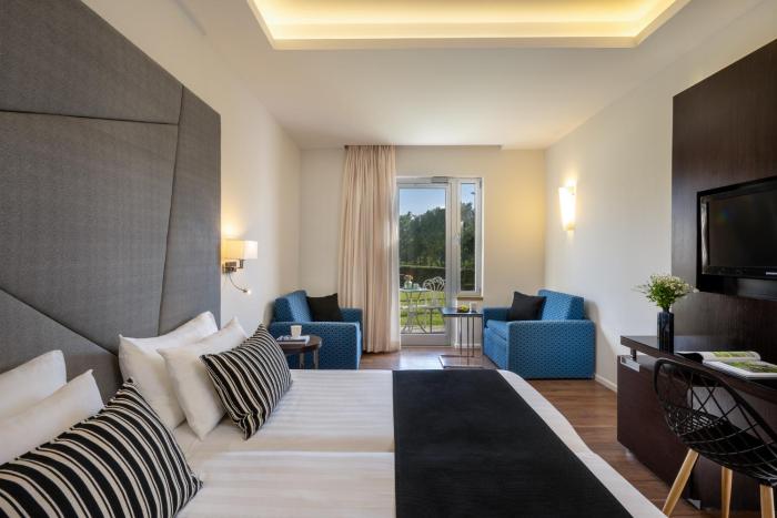 hotel yehuda