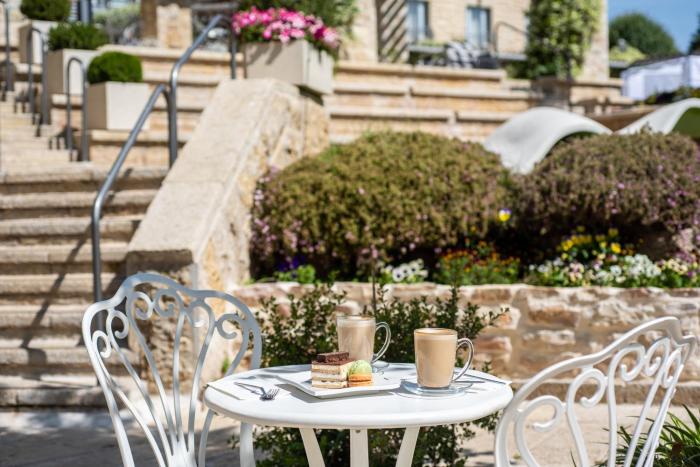 hotel yehuda
