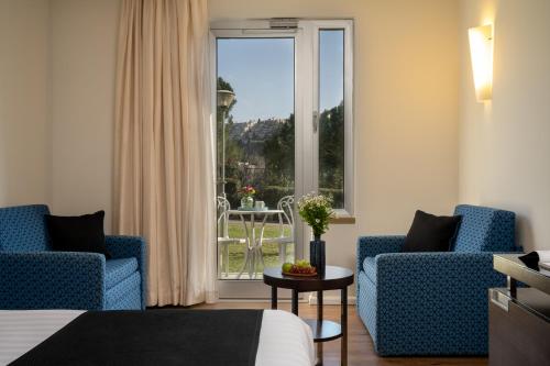 hotel yehuda
