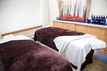 long trail house condominiums at stratton mountain