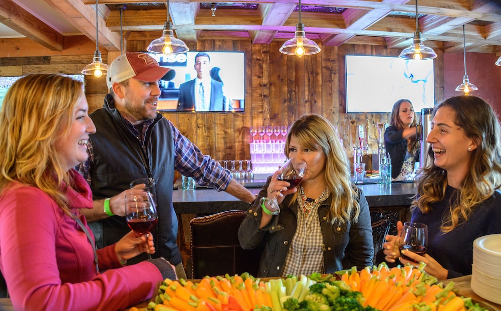 long trail house condominiums at stratton mountain