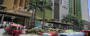 centrio tower 1 bedroom