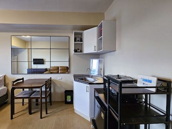 centrio tower 1 bedroom
