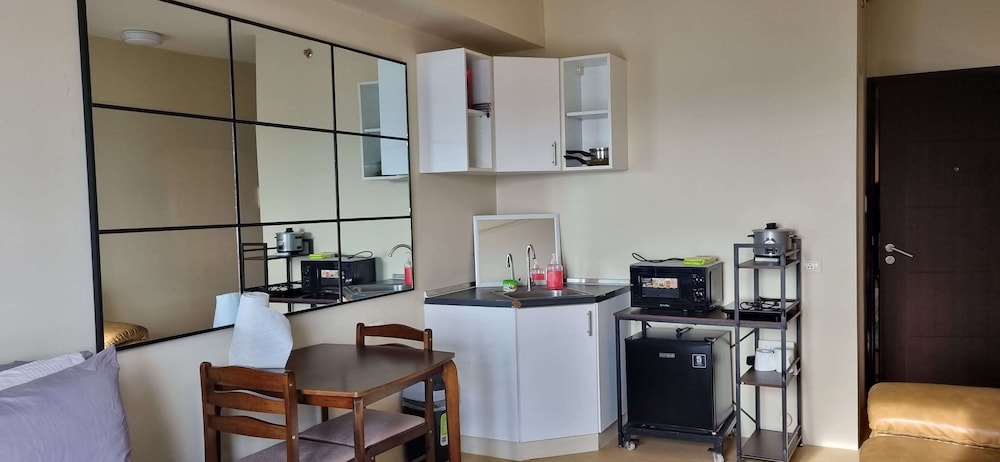 centrio tower 1 bedroom