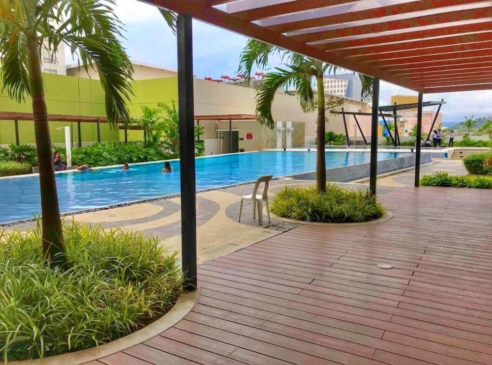 centrio tower 1 bedroom