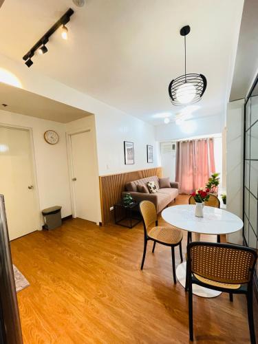 centrio tower 1 bedroom