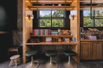 the ozarker lodge