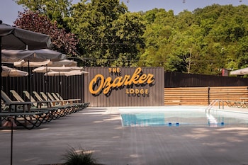 the ozarker lodge