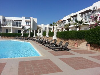 logaina sharm resort