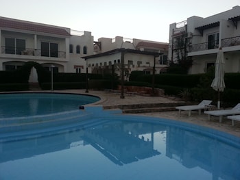 logaina sharm resort