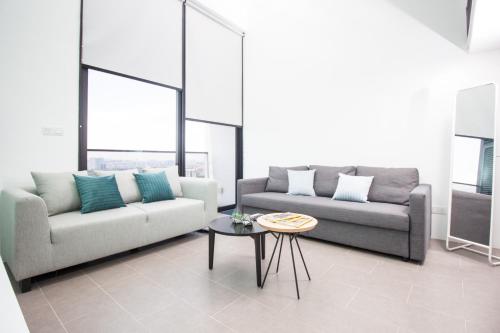 the establishment kl sentral bangsar by plush