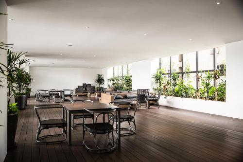 the establishment kl sentral bangsar by plush