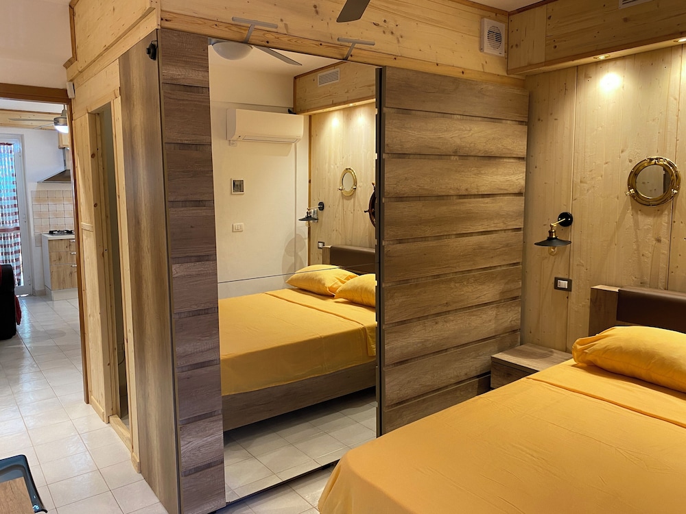 apartment close to the scala dei turchi beach