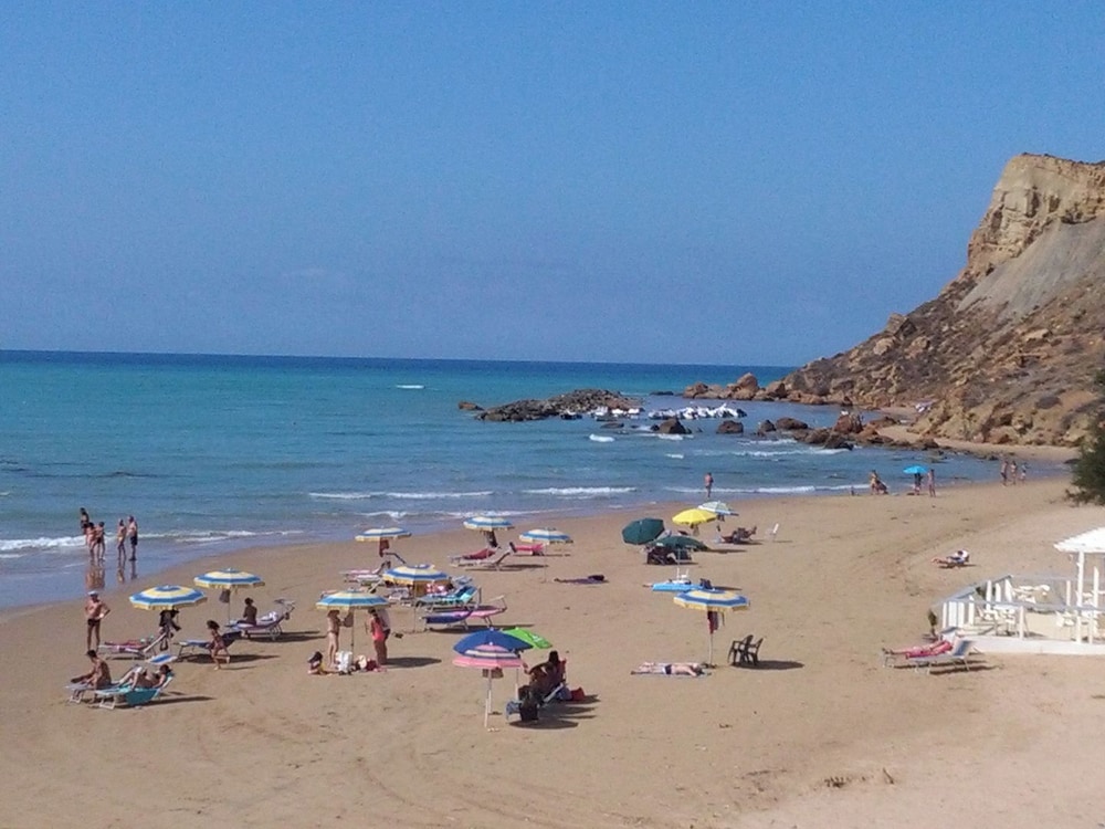 apartment close to the scala dei turchi beach