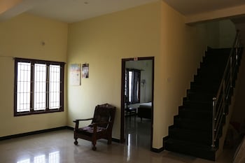Sairenu Residency,Vadavalli>>Coimbatore,2 star