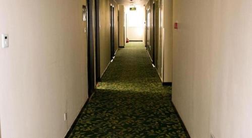 super 8 hotel beijing headquarters branch one